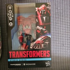 Transformers Studio Series Voyager Ironhide WFC War for Cybertron Gamer Edition