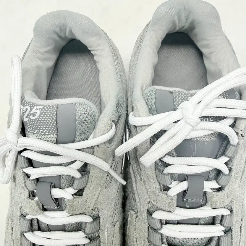 New Balance 725 Gray Sneakers Size 240 thumbnail 8