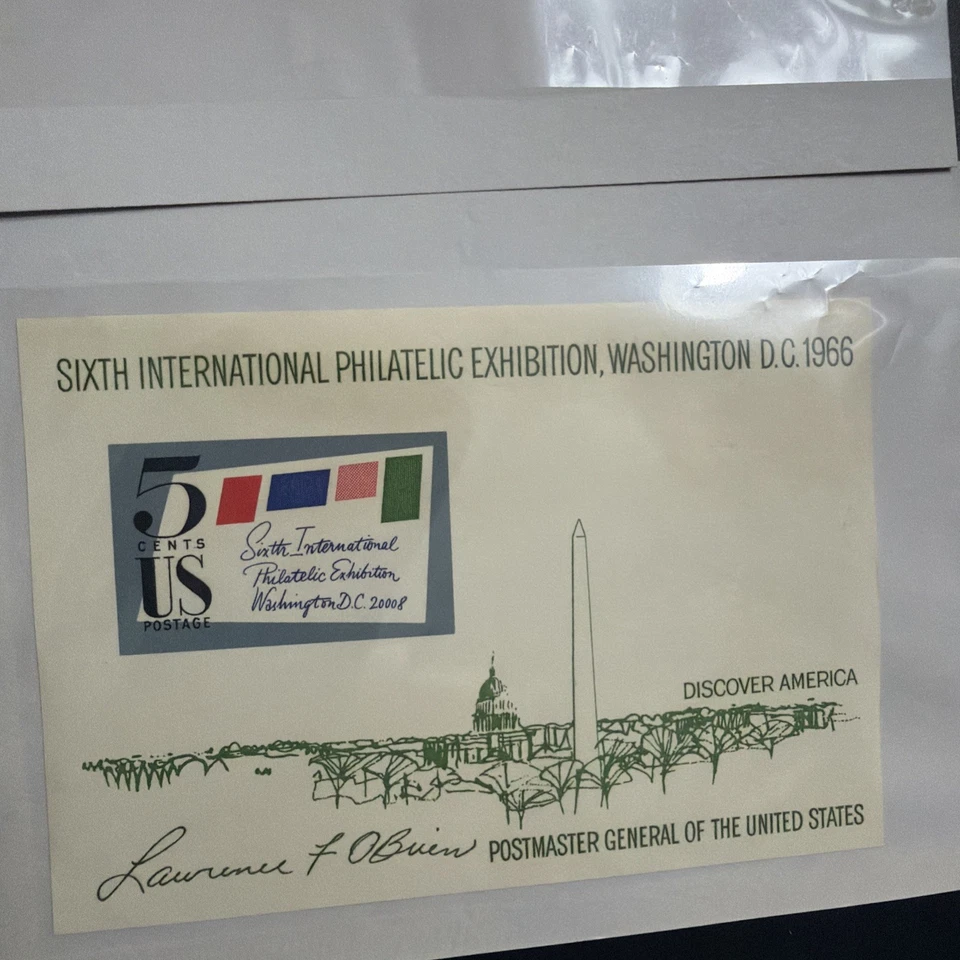 The Heritage Collection United States Stamps 1847-2001 Binder with Extras - Image 3 of 4