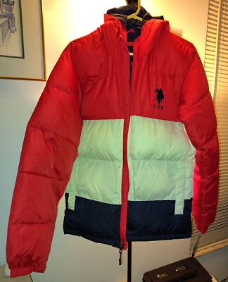 NWT, US POLO ASSN PUFFER JACKET W/ HOOD, RETAIL $100, SIZE SMALL, INCL. GIFT BAG