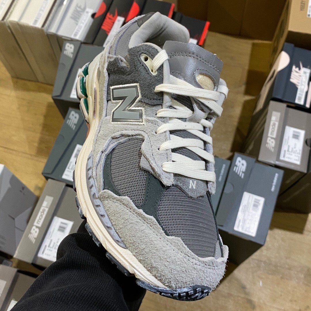 Size 10.5 - New Balance 2002R Protection Pack - Rain Cloud Size 10.5 - New Balance 2002R Protection Pack - Rain Cloud