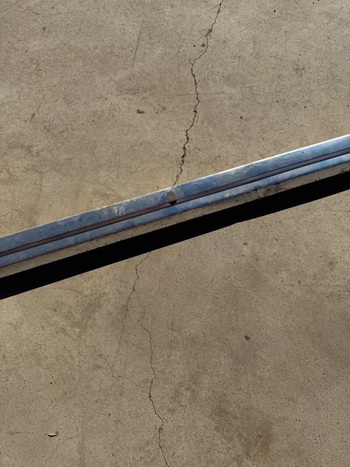 Ford Ranchero 1972-1979 - techo lateral de la cama "palo de hockey" moldura de moldura pasajero derecho Foto 4 de 4