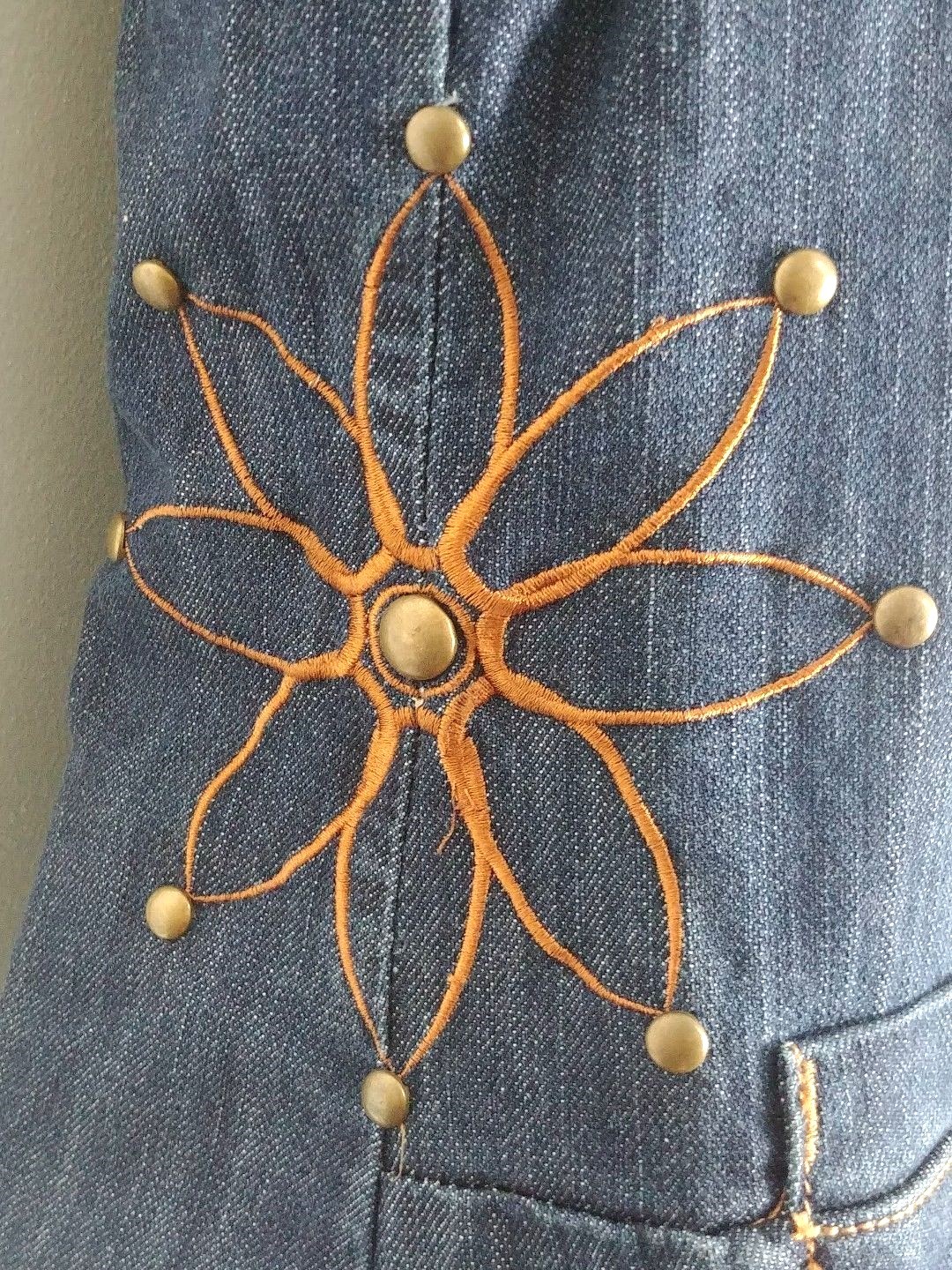 Picture 3 of 6