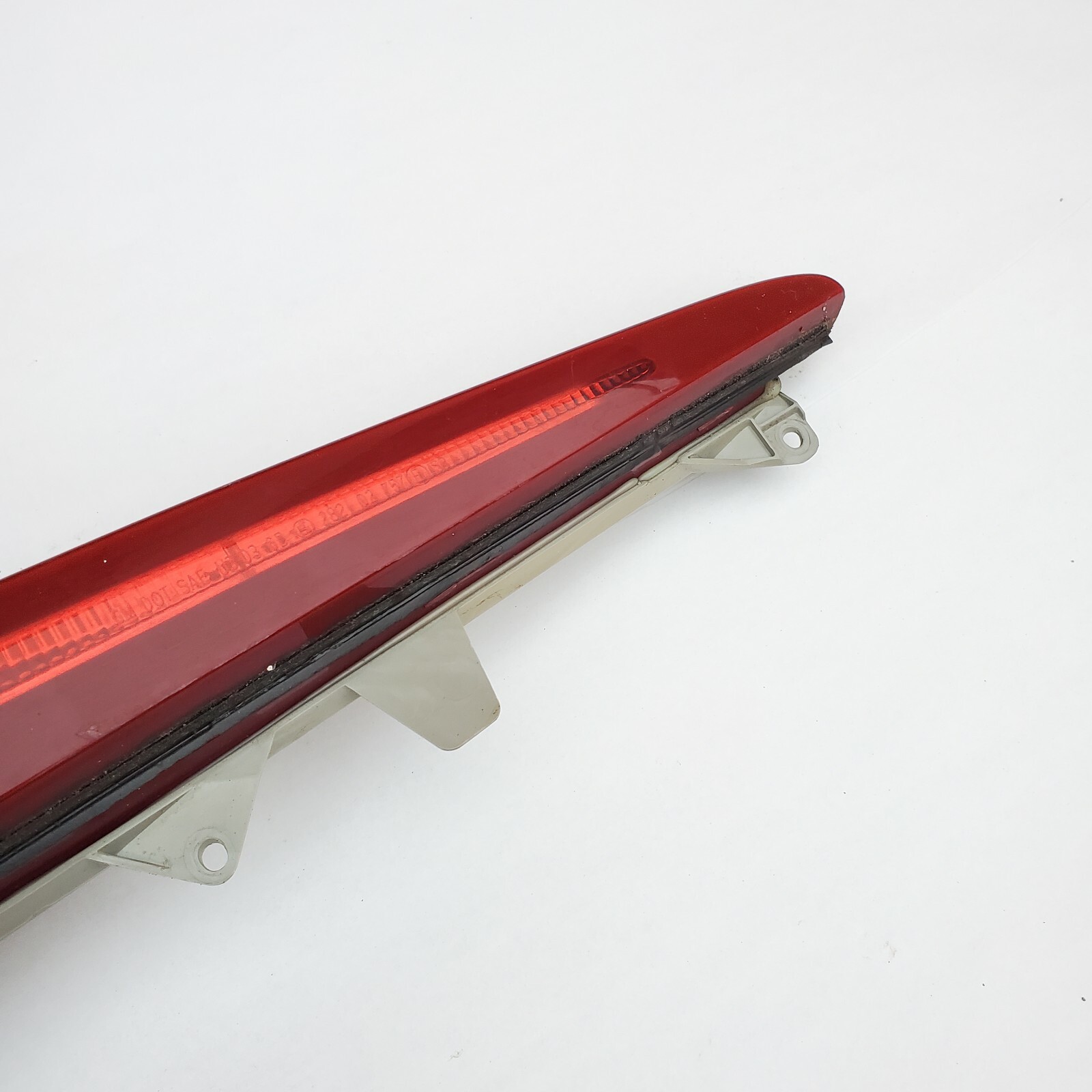 OEM 0307 Cadillac CTS THIRD BRAKE LIGHT Trunk Gate Hatch Lamp 3rd