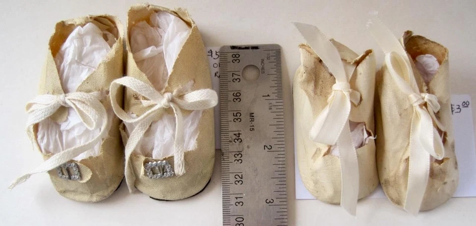 14 Pares Zapatos para Muñecas Antiguas Vintage Varios Tamaños Colores Cuero Tela Vinilo Foto 2 de 4