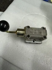 PARKER HANNIFIN CC5374 valve control (bin44)