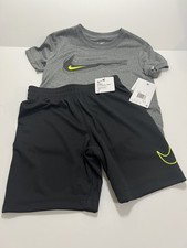 Size 6 Nike Air Kids Boys T-Shirt Shorts Set NWT Gray And Black MSRP 40