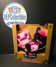 ZURU Fuggler Fugg Bouquets Plush Gift Box Set Boxed Pink/Black Valentine  s