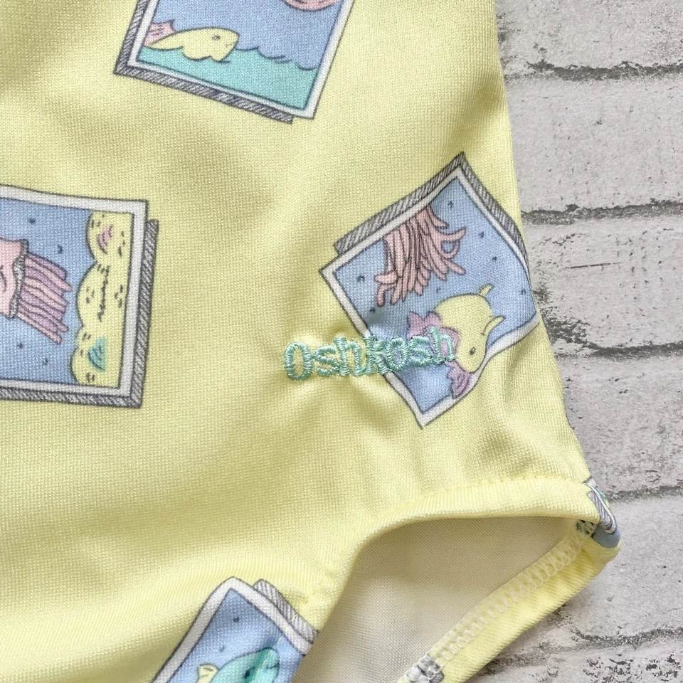 Maiô vintage de babado amarelo animal marinho Oshkosh  - Imagem 4 de 4