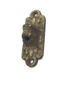 Victorian-Cast-Iron-WALL-HANGER-BRACKET-LAMP-HINGE-for-old-oil-lamp