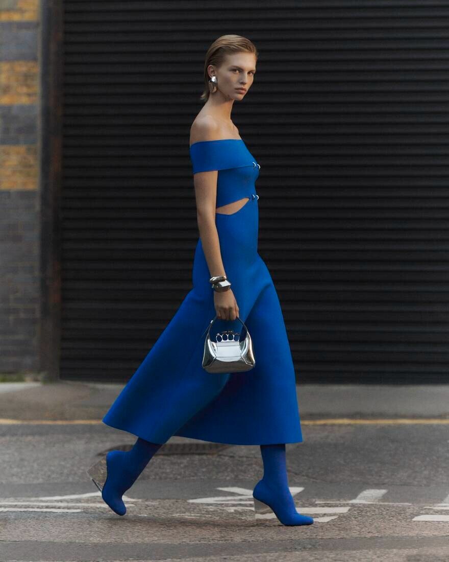 NWT $3,190 ALEXANDER MCQUEEN Cutout Off-shoulder Knit Midi