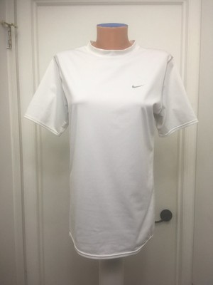 nike mock turtleneck short sleeve