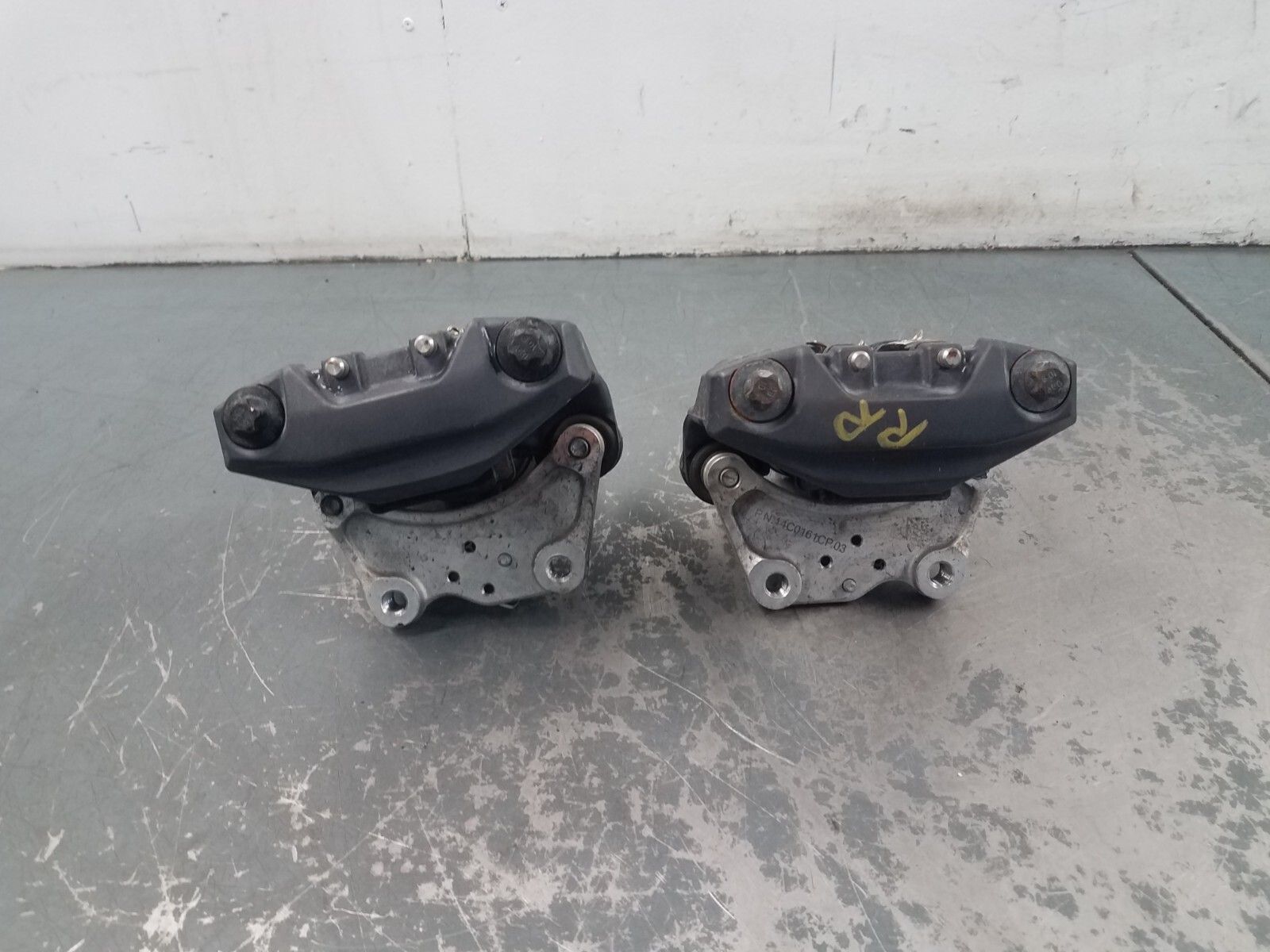 2021 McLaren 765LT Parking Brake Caliper Set  - * #5537 C7