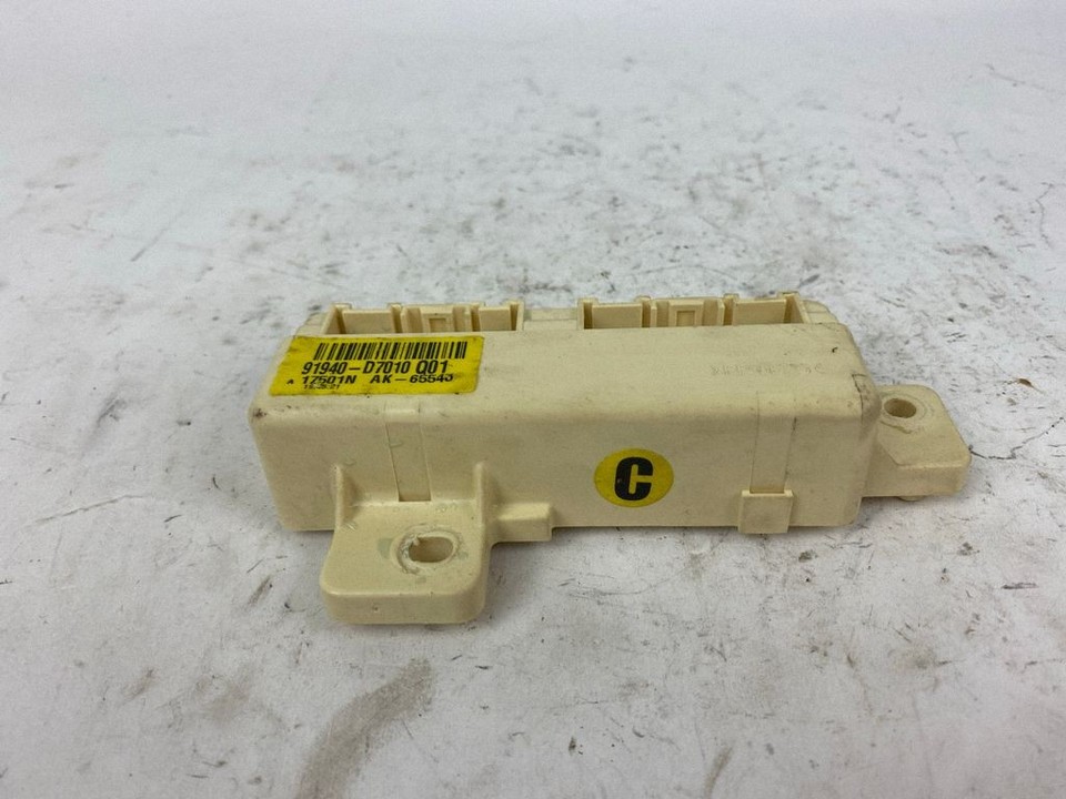 2016-2021 Kia Sportage Relay Fuse Box Control Module Unit 91940-D7010 ...