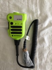 MOTOROLA NNTN8575A NNTN8302A XE RSM APX PORTABLE SPEAKER MIC