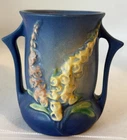 Roseville pottery Foxglove Blue Vase 42-4. Beautiful. 4 1/4”.