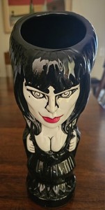 ELVIRA MISTRESS OF THE DARK GEEKI TIKIS MUG 2019 BEELINE + QUEEN B PRODUCTIONS
