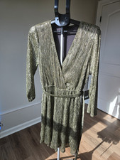 Simply Vera Vera Wang Metallic Gold Pleated Wrap Belted V-Neck Dress XL