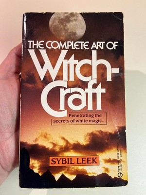 The Complete Art of Witchcraft, Sybil Leek, 1973 White Magic Occult Paperback