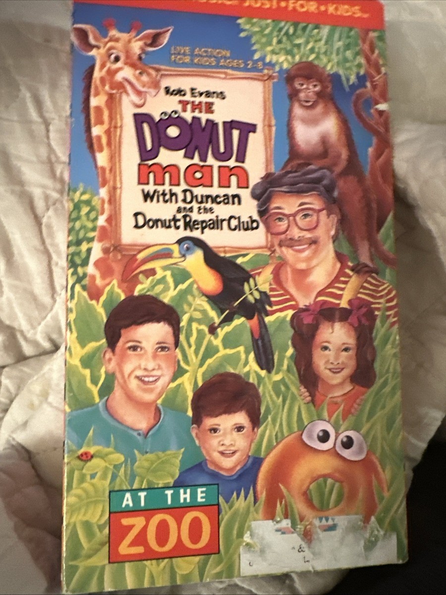 The Donut Man With Duncan And The Donut Repair Club, At The Zoo