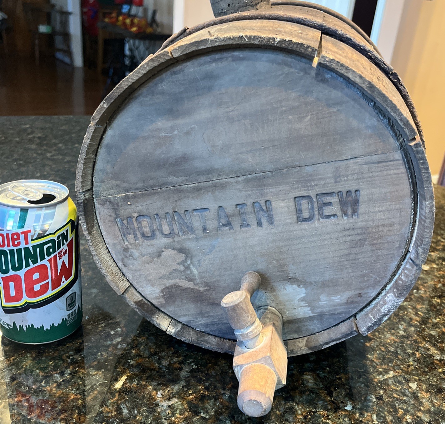 VTG Mountain Dew Wooden Barrel Keg Antique Rare Moonshine Read