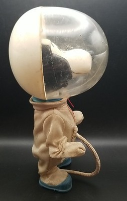Snoopy Astronaut Doll 1969 Determined NASA Apollo 11 Moon Landing