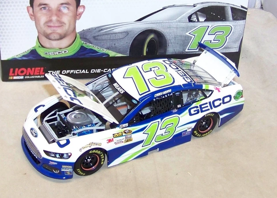 1:24 2013 Acción #13 Geico Gecko Germain Racing Ford Fusion Casey Mears 1/636 Foto 3 de 4