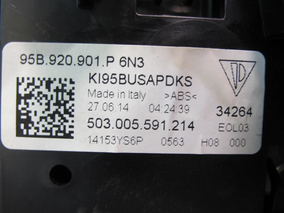 2015-2016 PORSCHE MACAN S 仪器集群速度计 95B920901P — 第 4/4 张图片