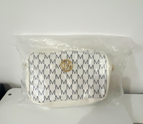 White Grey Faux Leather Logo Crossbody Bag Zip Gold Detachable Strap