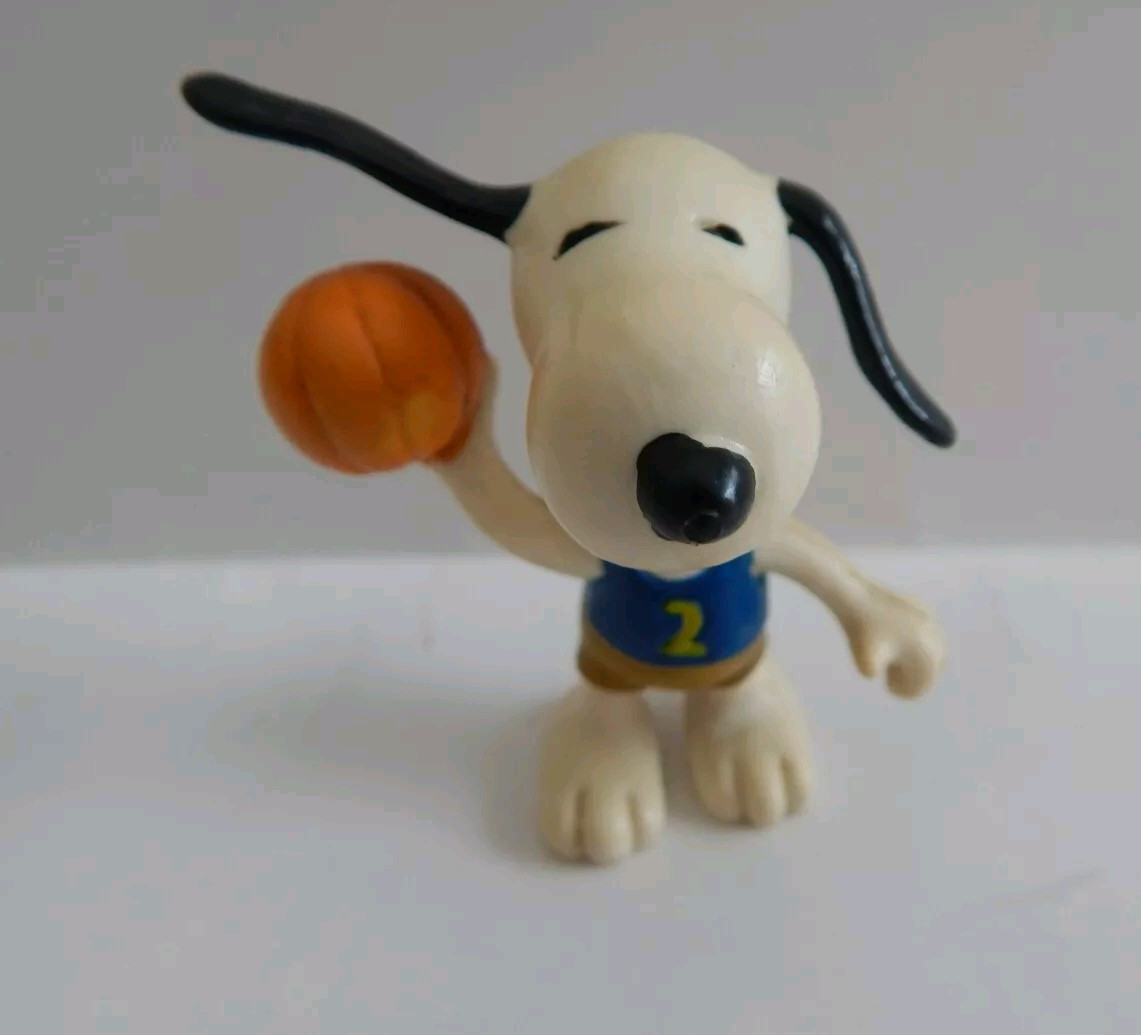 Snoopy Basketball Figure 1958 1966 Vintage Pvc | eBay
