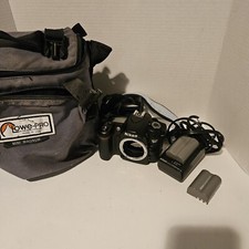 Nikon D80 Digital SLR Camera - Black Body Only 2 Batteries, Case and Charger