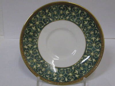 Wedgwood Dekor Everleigh Kaffee / Tee untere Untertasse Bone China 15 cm