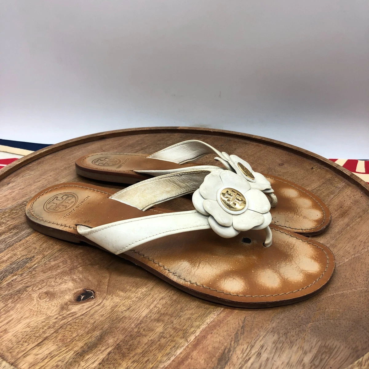 Top more than 139 tory burch flower sandals