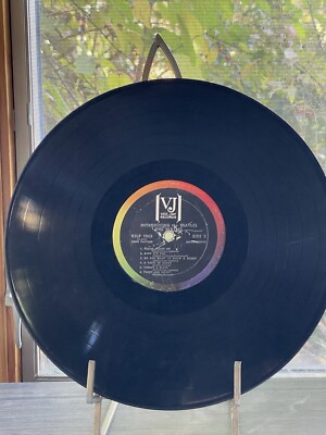 Beatles ORIG 1964 INTRODUCING THE BEATLES VERSION 1 MONO LP Vee