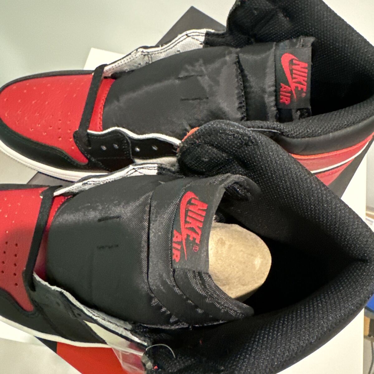 NEW Air Jordan 1 Retro OG High Bred Toe Black Red Size 10 NEW Air Jordan 1 Retro OG High Bred Toe Black Red Size 10