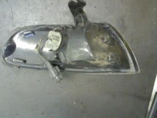 Clignotant Mazda 626