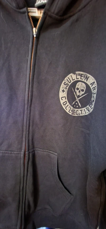 SULLEN Art Collective 全拉链骷髅标志 连帽衫 XL 仿旧纹身 D25 全新 — 第 3/4 张图片