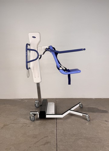 INVACARE IH1900 BATHING SEAT LIFT: battery lift, handheld control |099-7414452 - Picture 3 of 9