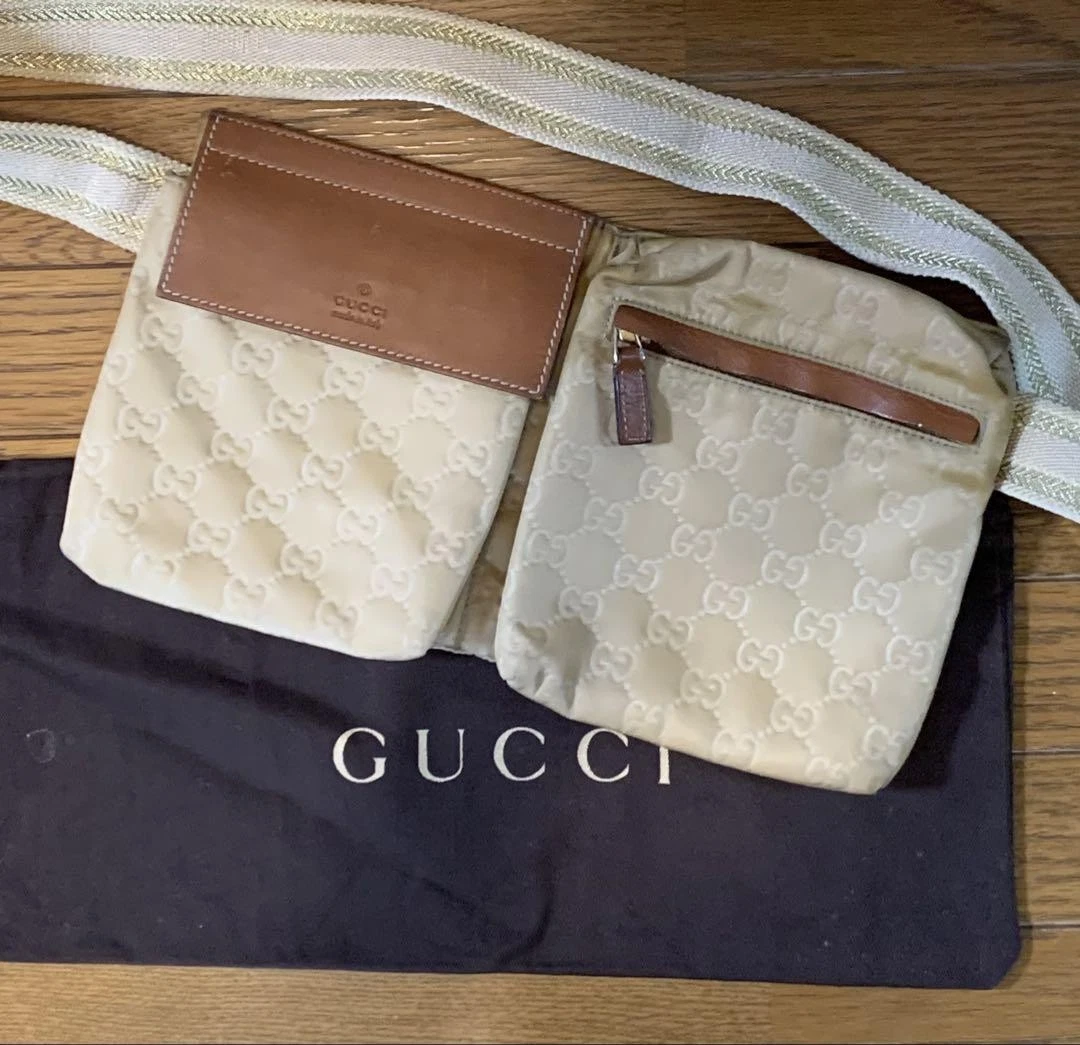 GUCCI Pochette Taille 28566 Body Bag Beige Marron Motif GG Vintage Cuir Nylon