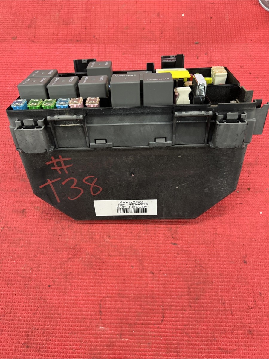 2008 2009 JEEP WRANGLER TOTALLY INTEGRATED POWER MODULE TIPM
