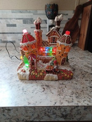 RARE Animated Candy Factory Gum Drop Ginger Bread House Store Christmas Village