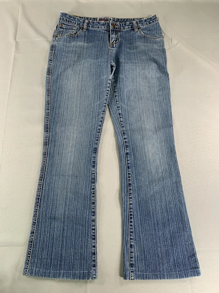 Pantalones de mezclilla elásticos acampanados Chloe azul asfalto para mujer vintage años 2000 Y2k Foto 2 de 4