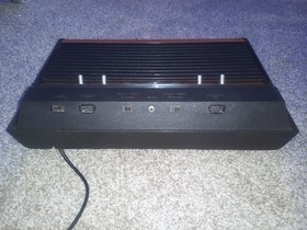 Atari 2600 Console Set With 8 Games Tested and Working See Pics