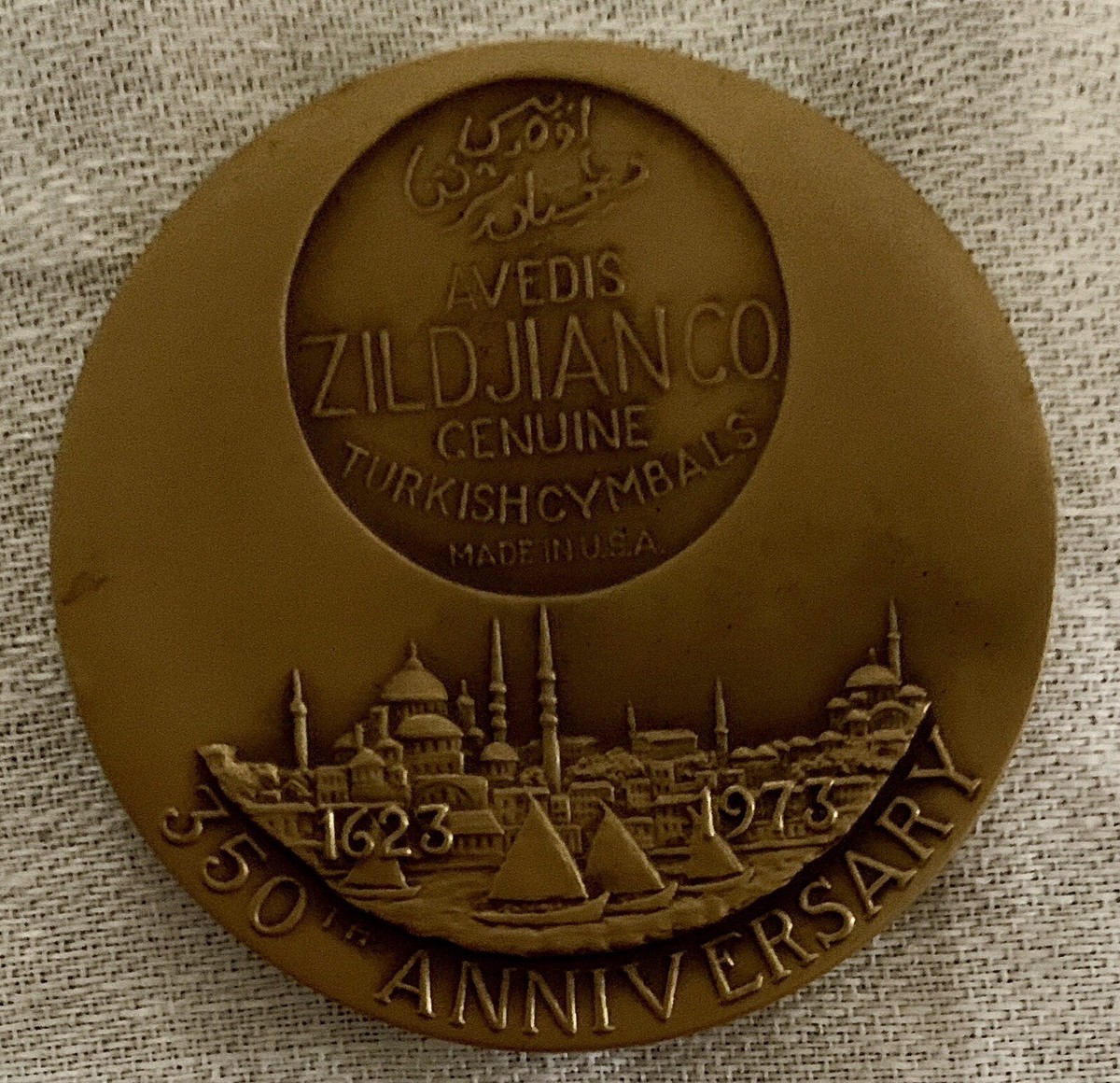 Vintage Avedis Zildjian 350 Anniversary Medallion | eBay Vintage Avedis Zildjian 350 Anniversary Medallion | eBay