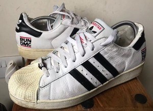 adidas superstar hip hop