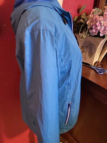 Woman’s Vantage Hooded Jacket Lovely Blue Sz MD Mesh Lining Retag Roxy Rose - Picture 2 of 3