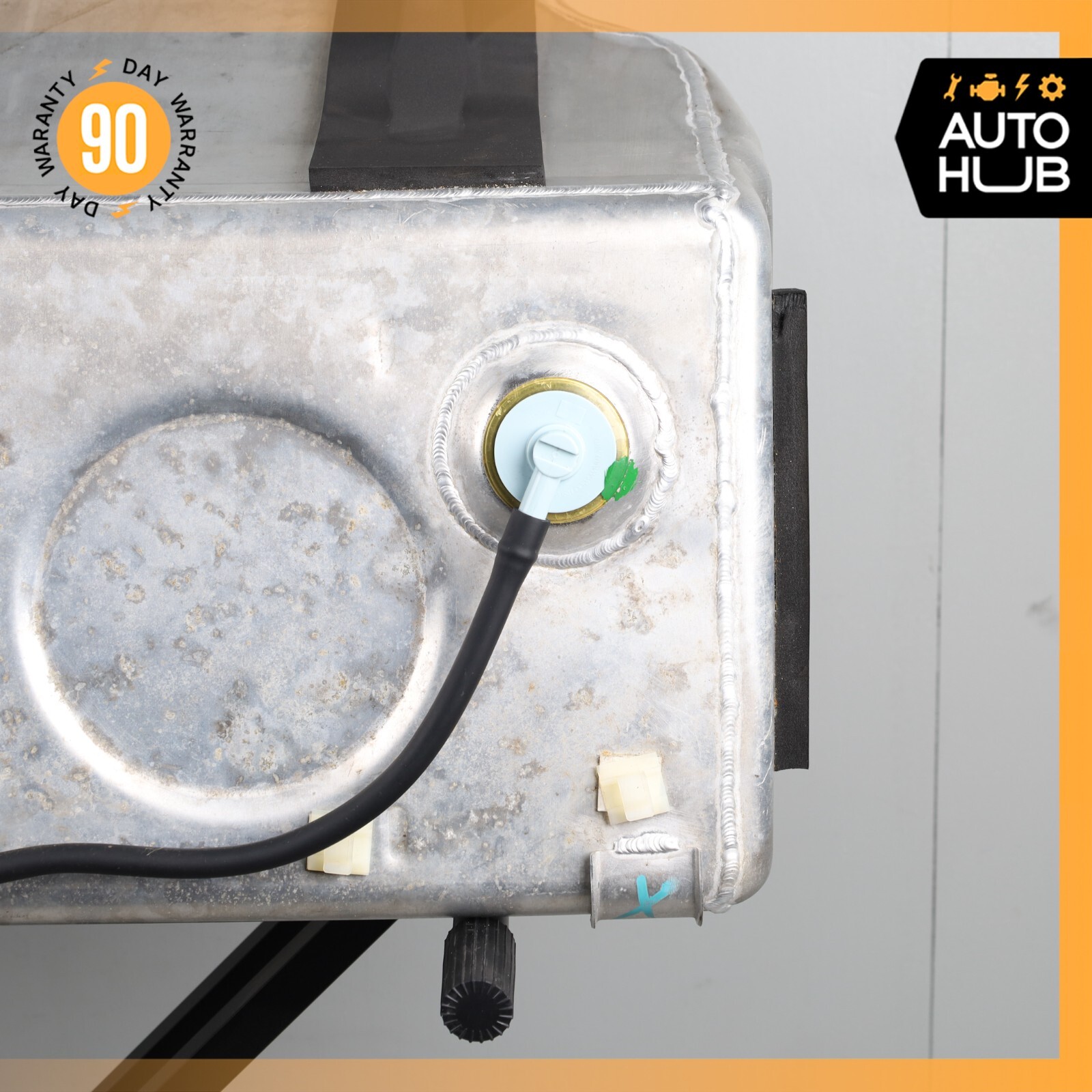 08-18 Maserati GranTurismo S M145 Gas Fuel Tank Reservoir Assembly OEM 11k