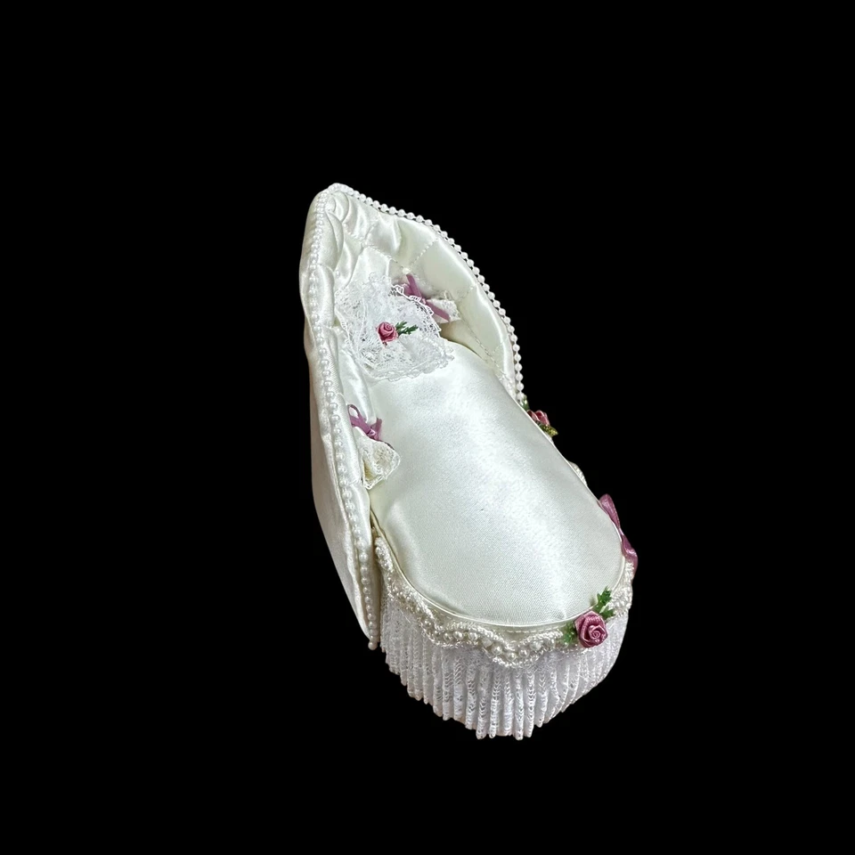 Vintage Artisan Dollhouse Miniature Chaise Lounge Bridal White Ornate Sofa OOAK - Image 3 of 4