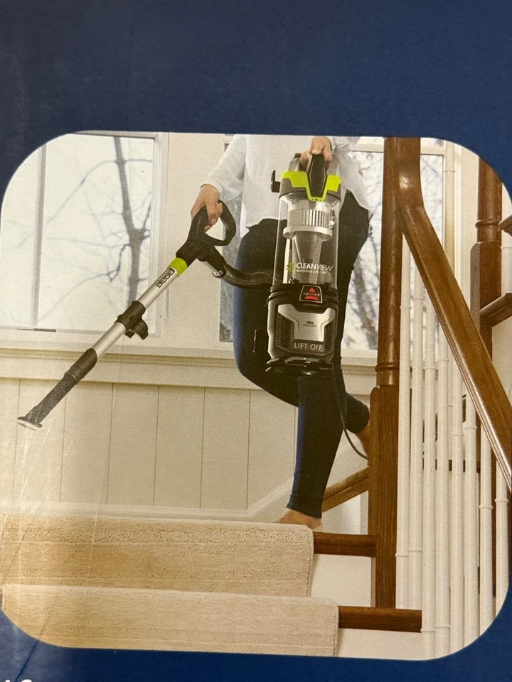 Bissell CleanView Allergen Pet Lift-Off Upright New Vacuum - 3059 - Image 2 of 4