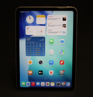 (RI2) Apple iPad 11'' 11th Gen A16 Chip Wi-Fi Tablet 128GB Silver MD7F4LL/A